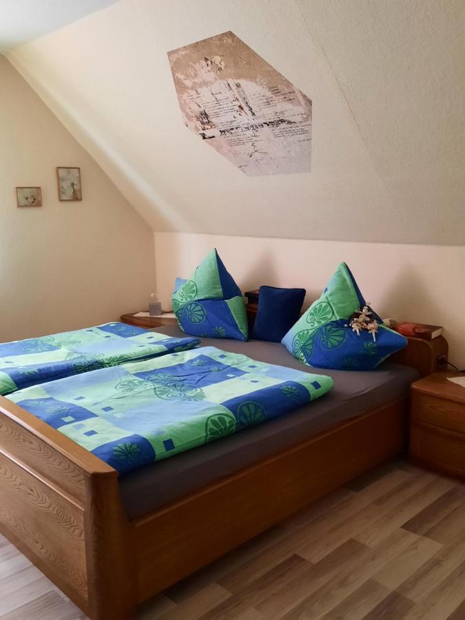 Ferienwohnung Am Schloss 鲁特斯塔德·斯塔文哈 外观 照片