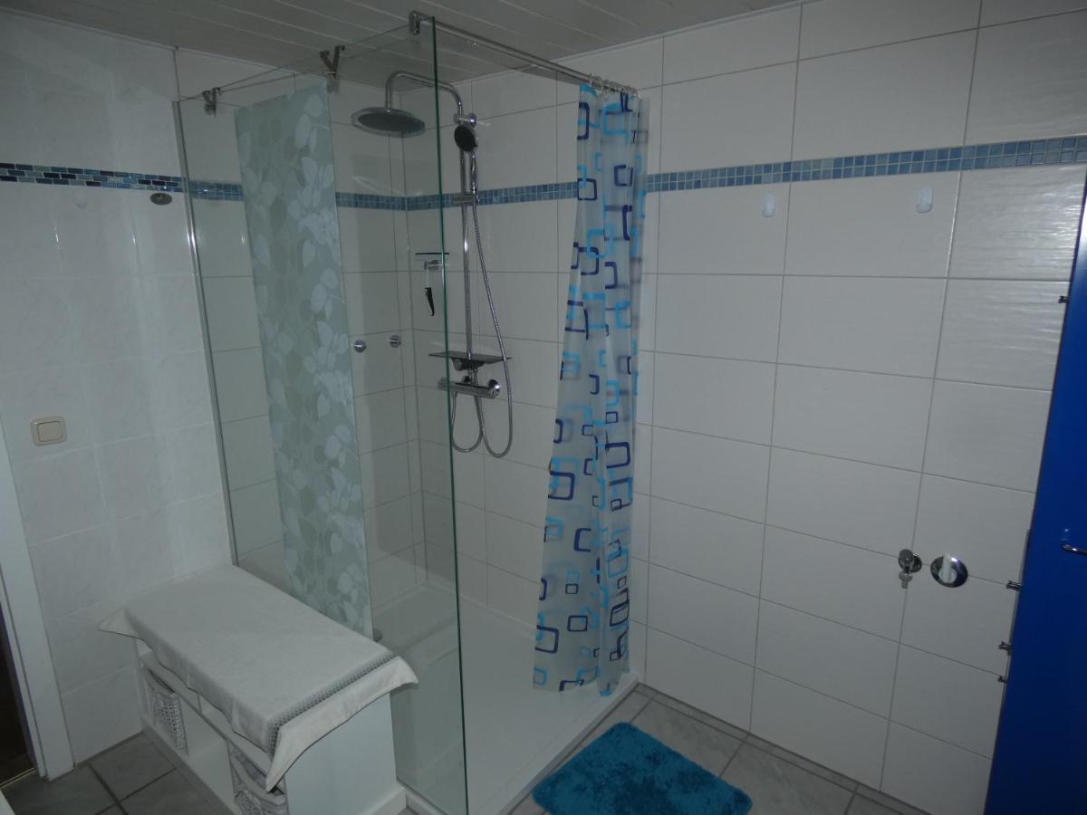 Ferienwohnung Am Schloss 鲁特斯塔德·斯塔文哈 外观 照片